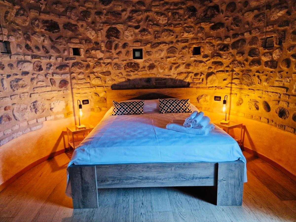 Apartmán Thomas' Castle Pozzolengo Exteriér fotografie